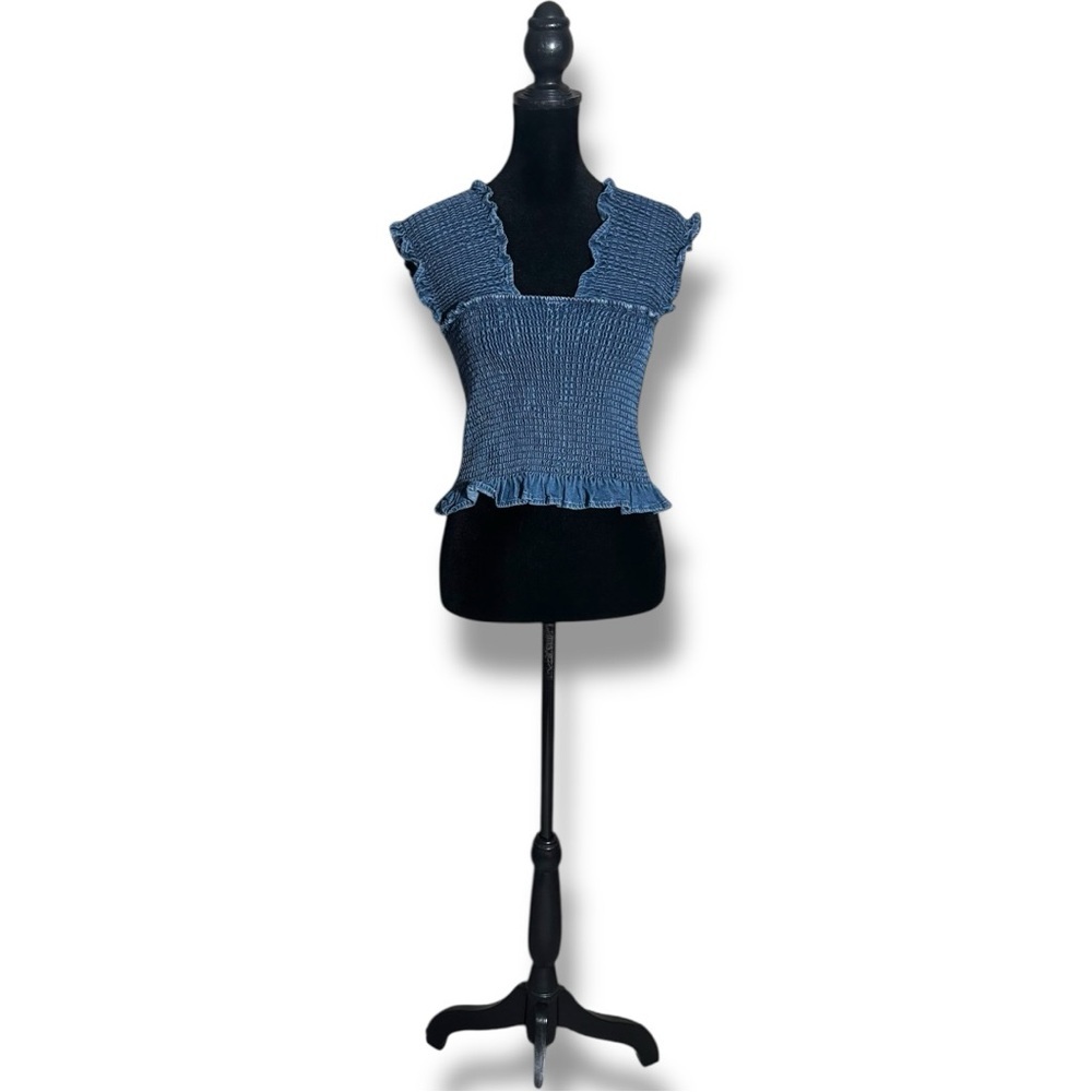 Unbranded Funky Denim Blue Smocked Women's Sleeveless Cropped Rouched Top - Picture 2 of 16